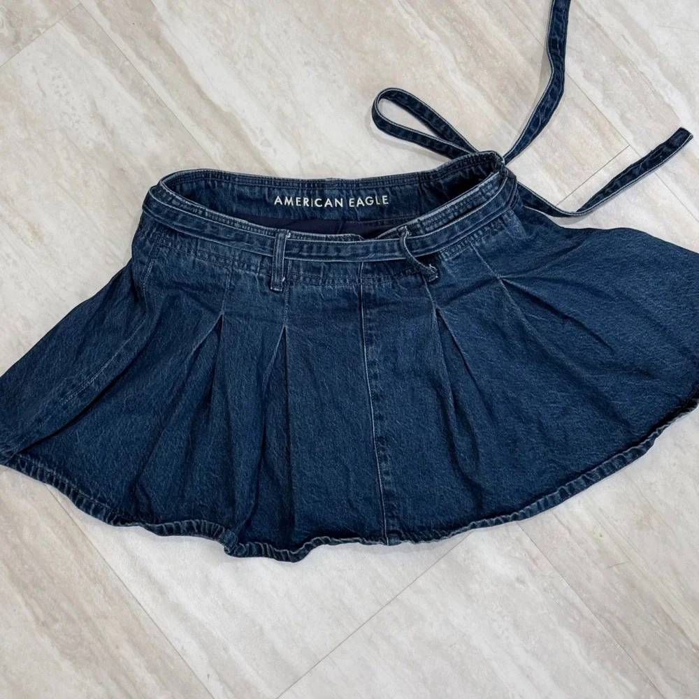 American Eagle Denim Mini Skort Dark Wash Pleated Tie Waist Size 0